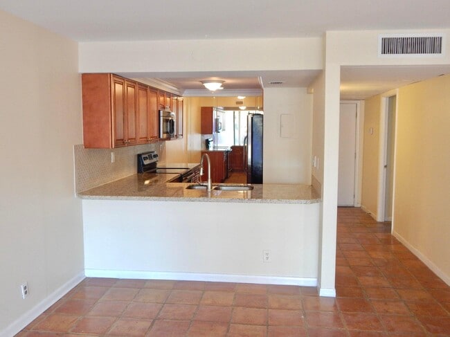 Foto del edificio - 9 Royal Palm Way