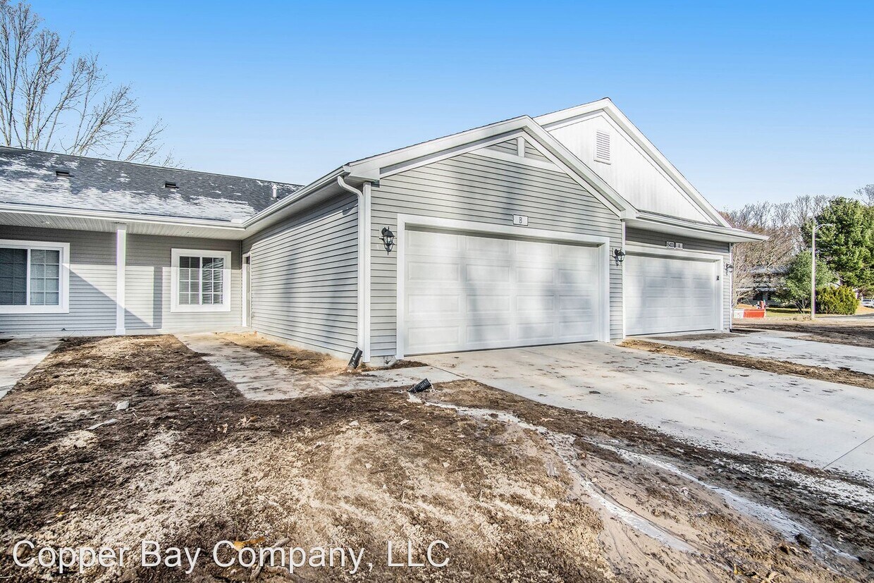 Primary Photo - 2 br, 2 bath House - 15901 Cedar Drive