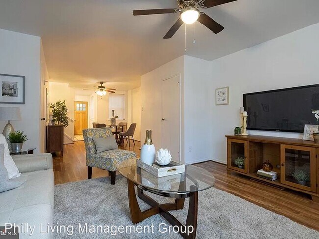 Building Photo - 3 br, 1.5 bath House - 2729 Reed St