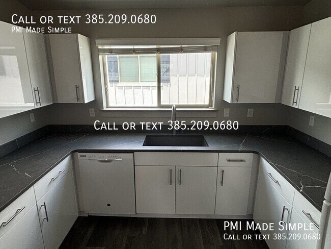 Foto del edificio - 1700 Sandhill Rd