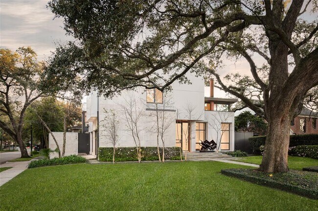 Foto del edificio - 2301 Ella Lee Ln