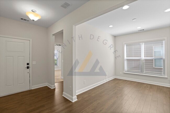 Building Photo - 1251 Northlake Blvd