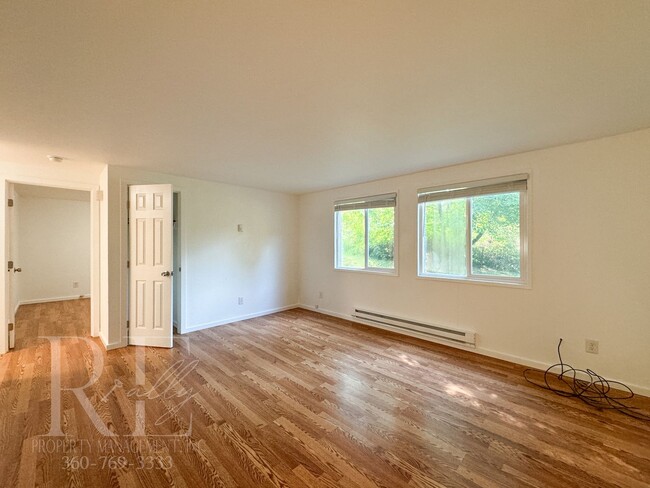 Foto del edificio - 676 NE Old Belfair Hwy
