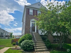 Building Photo - 1227 Rockland Ct