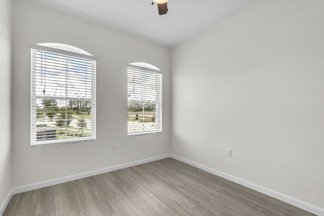 Foto del edificio - 2549 Slim Haywood Ave