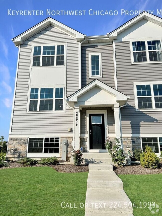 Building Photo - 2241 Sassafras Wy