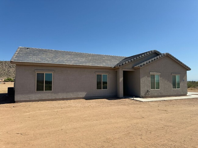 Building Photo - 8256 W McCartney Rd - 1 Acre Lot! No HOA -...