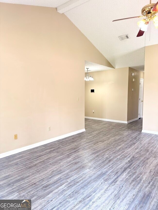 Building Photo - 114 Leeward Ct