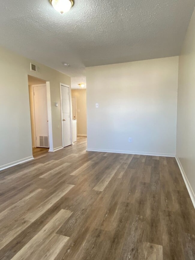 Foto del edificio - 3387 SW Brendan Ave