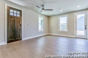 Foto del edificio - 311 W Evergreen St