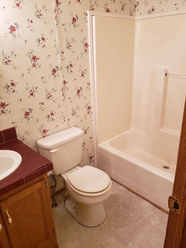 Foto del edificio - 2813 Belfast Rd