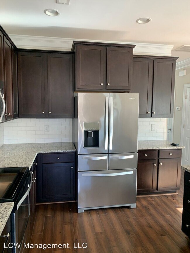 Building Photo - 2 br, 2.5 bath House - 1091 Richmond Park ...