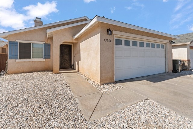 Building Photo - 13564 Sylvan Oaks St
