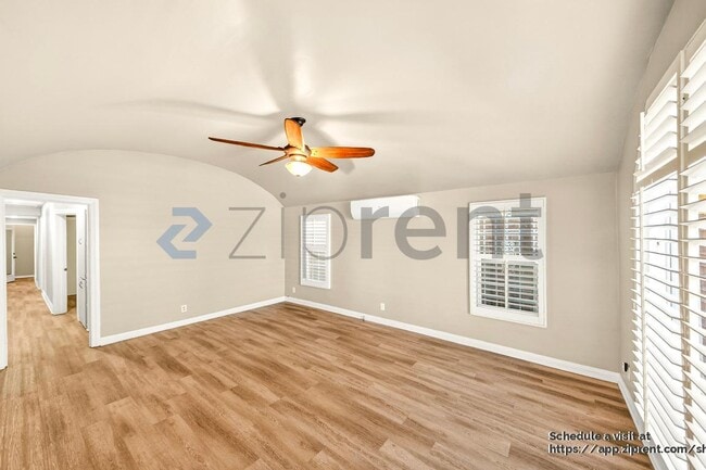 Building Photo - 1765 Stanley Ave