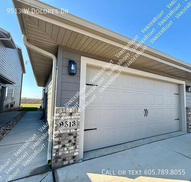 Foto del edificio - 9513 W Dolores Dr