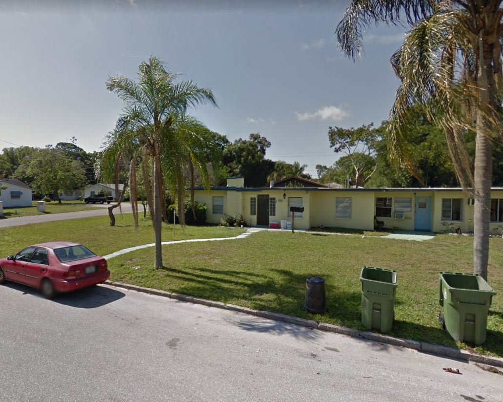 Primary Photo - 2228 2nd Ave E