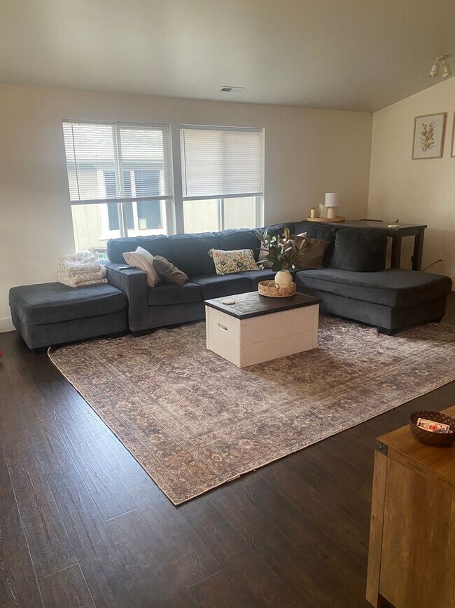 Foto del edificio - 3 bedroom / 2 bath in Marysville