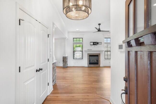 Building Photo - 5004 Whitefish Ct