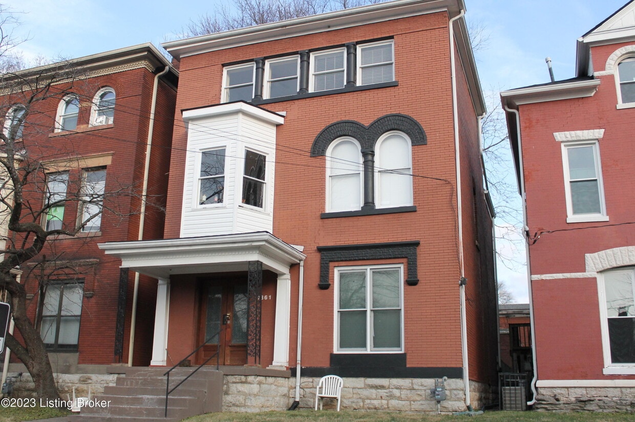 Primary Photo - 1361 S Brook St