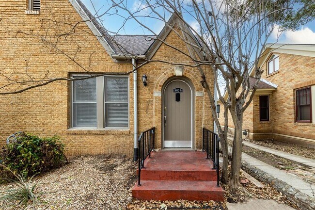 Foto del edificio - 1600 1/2 Hartford Rd