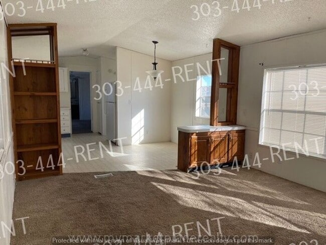 Foto del edificio - 3 Bedroom 2 Bathroom in Thornton! Move In ...