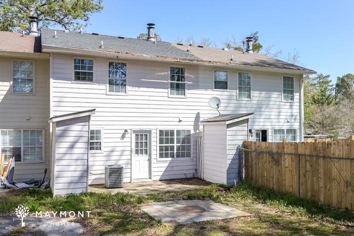 Building Photo - 1105 Windgate Cir NW