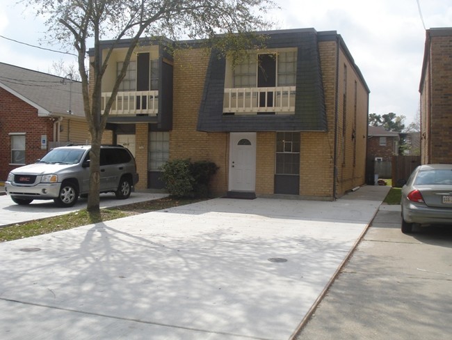 Primary Photo - 4810 York St