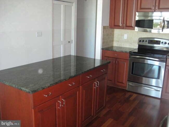 Foto del edificio - 901 N Penn St