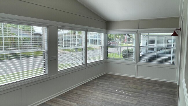 Building Photo - 2 BR 2 Bath Annual Rental in Barefoot Bay ...