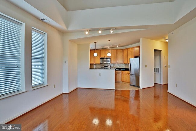 Building Photo - 2655 Prosperity Ave