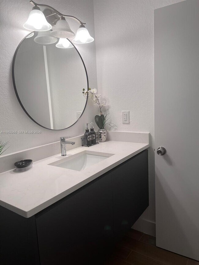 Foto del edificio - 613 NW 10th St