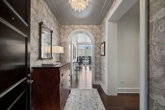 Foto del edificio - 118 E Erie St