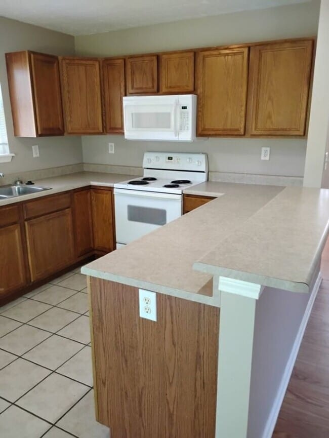 Foto del edificio - 3888 Ledyard St