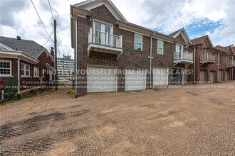 Building Photo - 1394 W Cleveland St