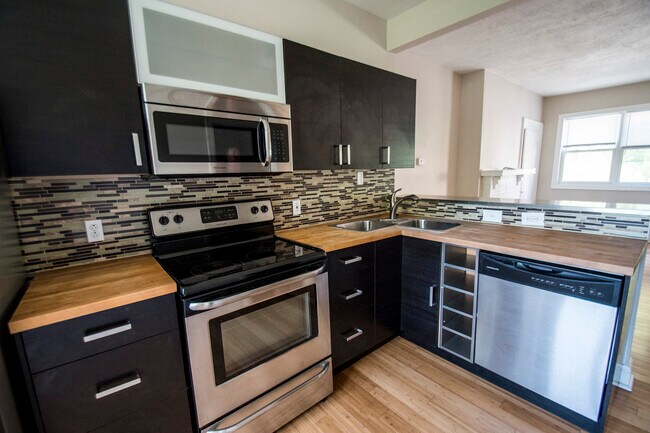 Foto del edificio - 2619 Josephine St