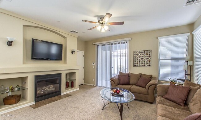 Building Photo - 14582 W Port Royale Ln