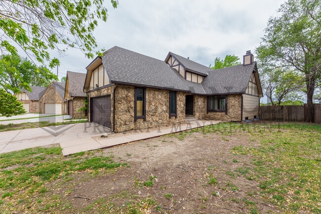 Building Photo - 1518 S Todd Pl