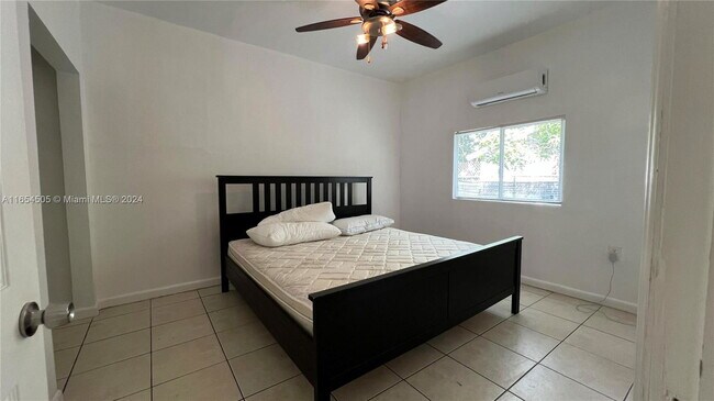 Foto del edificio - 113 NW 35th St