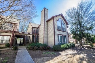 Building Photo - 1107 Sandy Ln Dr