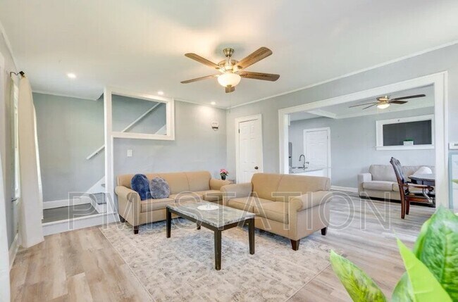 Foto del edificio - 3831 Indiana Ave