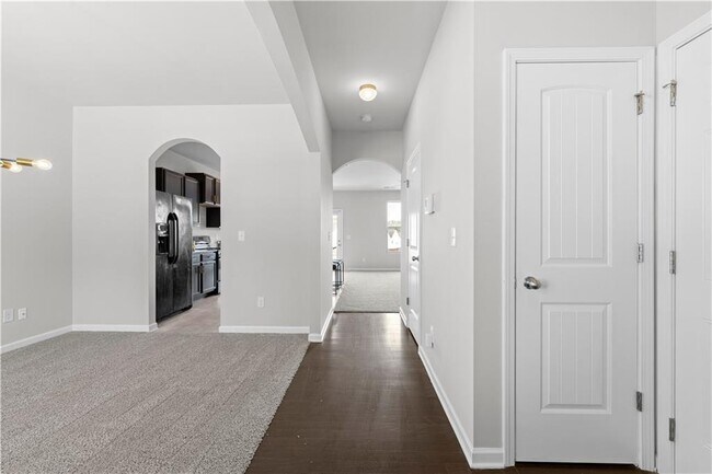 Foto del edificio - 5758 Little River Rd