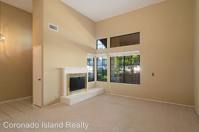 Building Photo - 7982 Mission Vista Dr