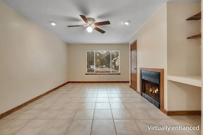 Building Photo - 2008 E Park Ave