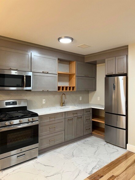 Foto del edificio - 12 Ivy Pl