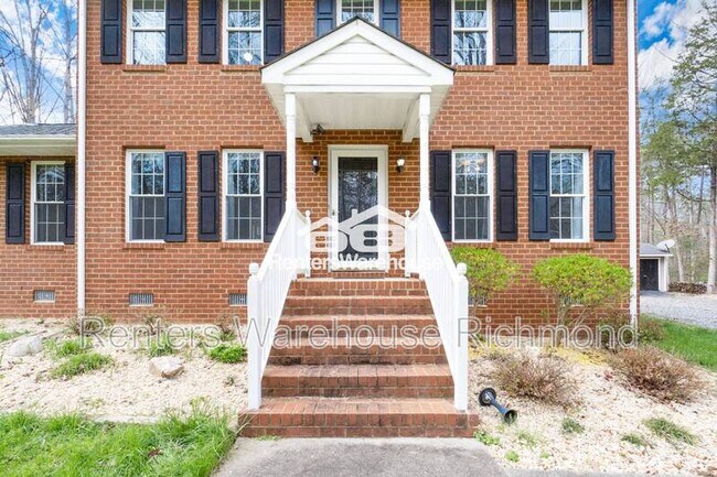 Foto del edificio - 17257 Tulip Poplar Rd