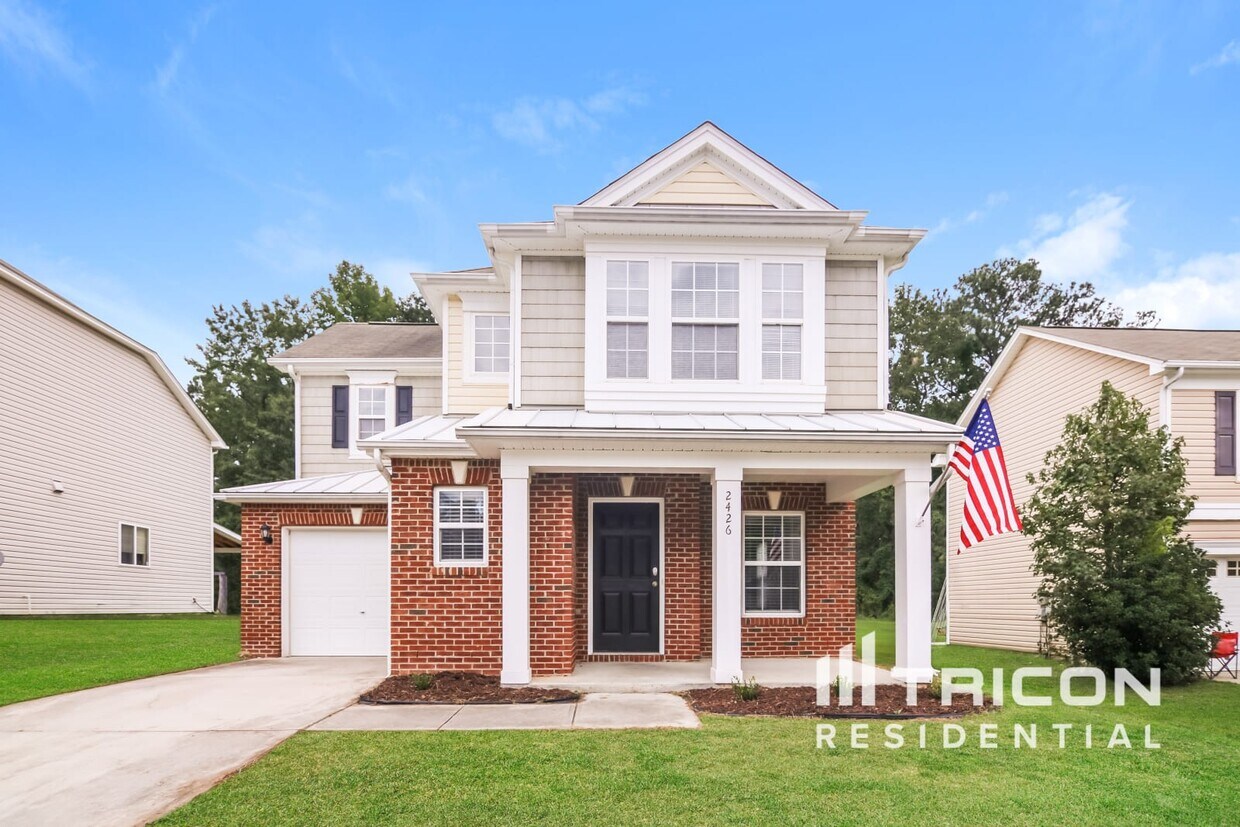Primary Photo - 2426 Quarry Ridge Ln