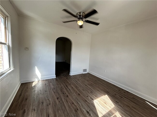 Building Photo - 3113 Elm St