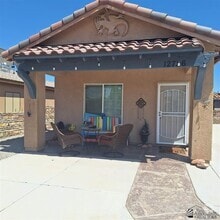 Building Photo - 12726 E 47th Dr