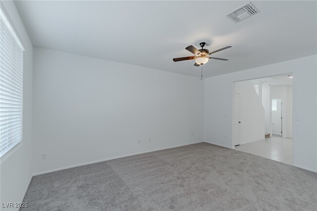 Foto del edificio - 7341 Legacy Pt St