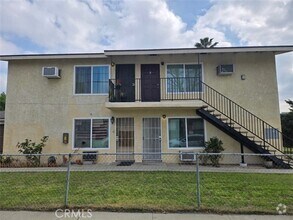 Building Photo - 1558 N Hope Ave
